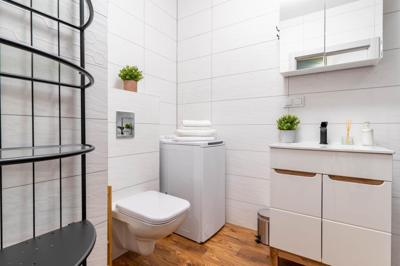 Wrocapartments Citycenter - Parking Free Вроцлав Екстер'єр фото
